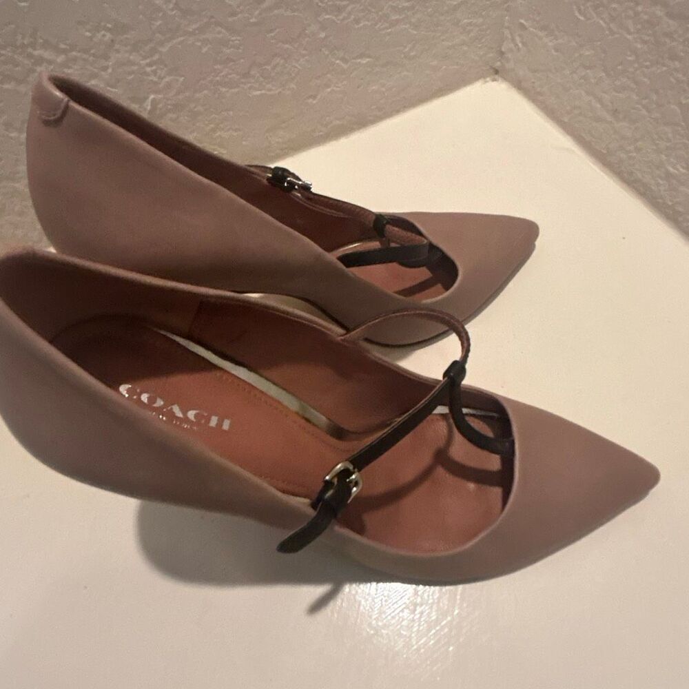 Coach Fulten T-Strap Leather Pump Heels Taupe Brown Contemporary Chic Size 10 - Picture 5 of 14